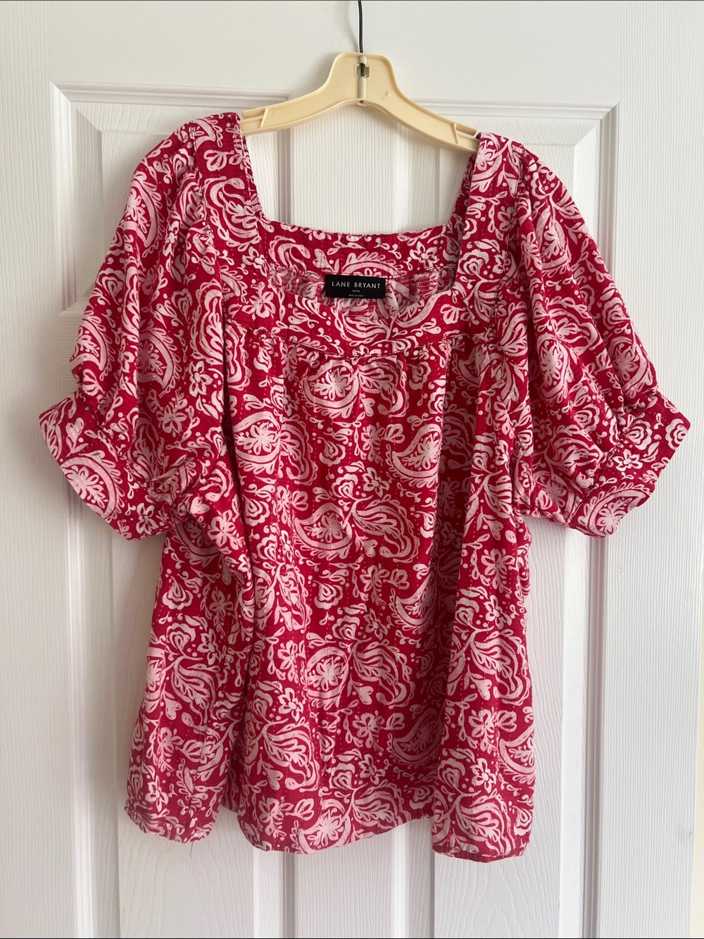 Lane Bryant Red and White Paisley Square-Neck Puff Sleeve Top